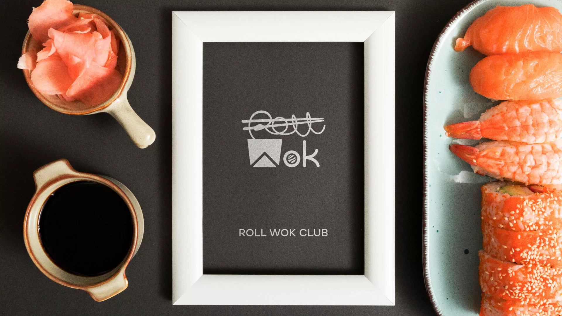 Разработка логотипа суши-бара «Roll Wok Club» в Сысерти